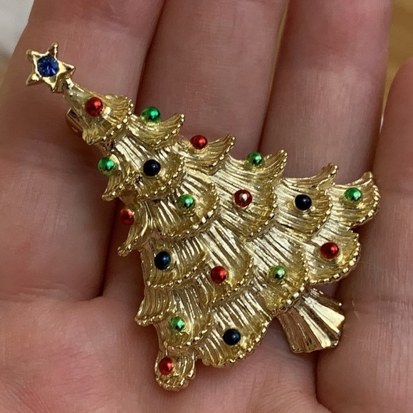 Gerry’s | Vintage Gold Tone Crystal Christmas Tree Brooch Pin - Picture 9 of 16